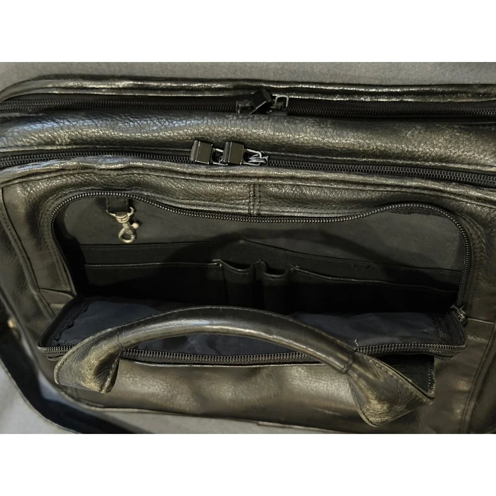 Wilson Black Pebbled Leather Expandable Laptop Briefcase Messenger Bag Office